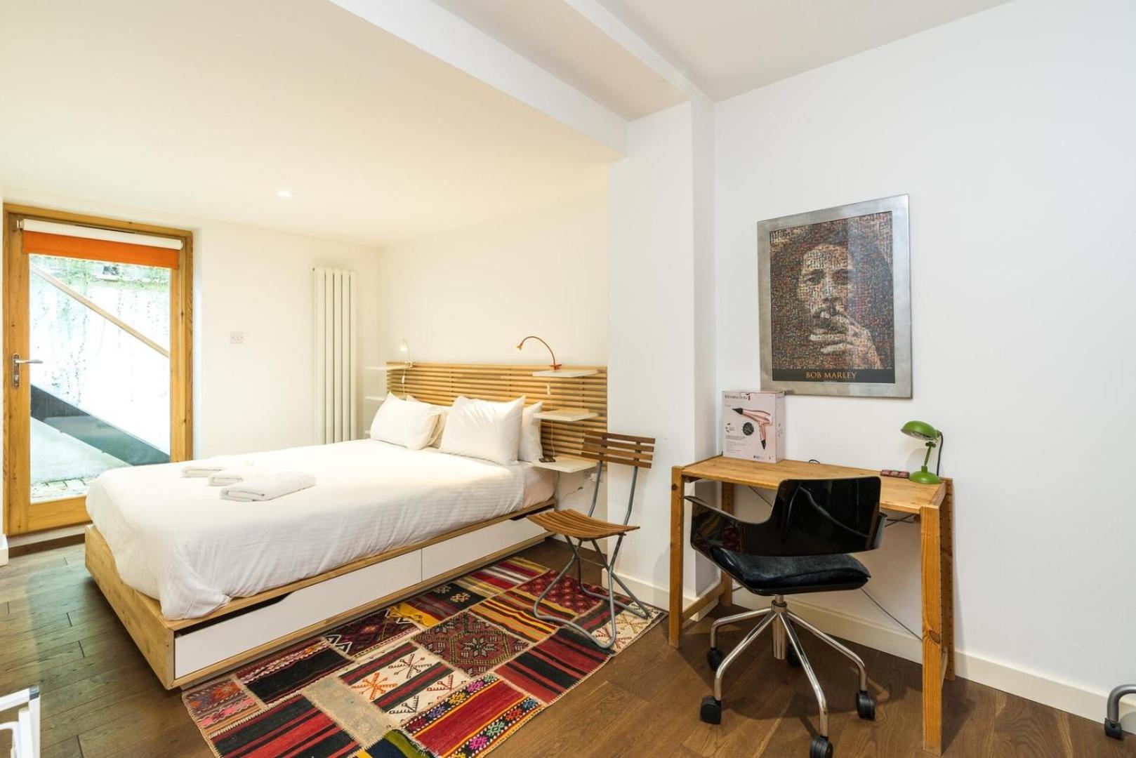Charming 2 Bedroom In Kentish Town Apartment London
